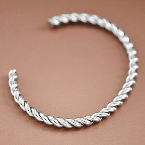 STAINLESS STEEL TWISTED CUFF BRACELET